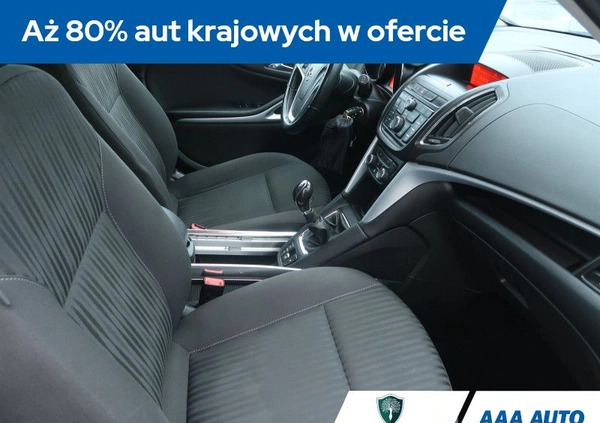 Opel Zafira cena 36000 przebieg: 177856, rok produkcji 2011 z Nieszawa małe 137